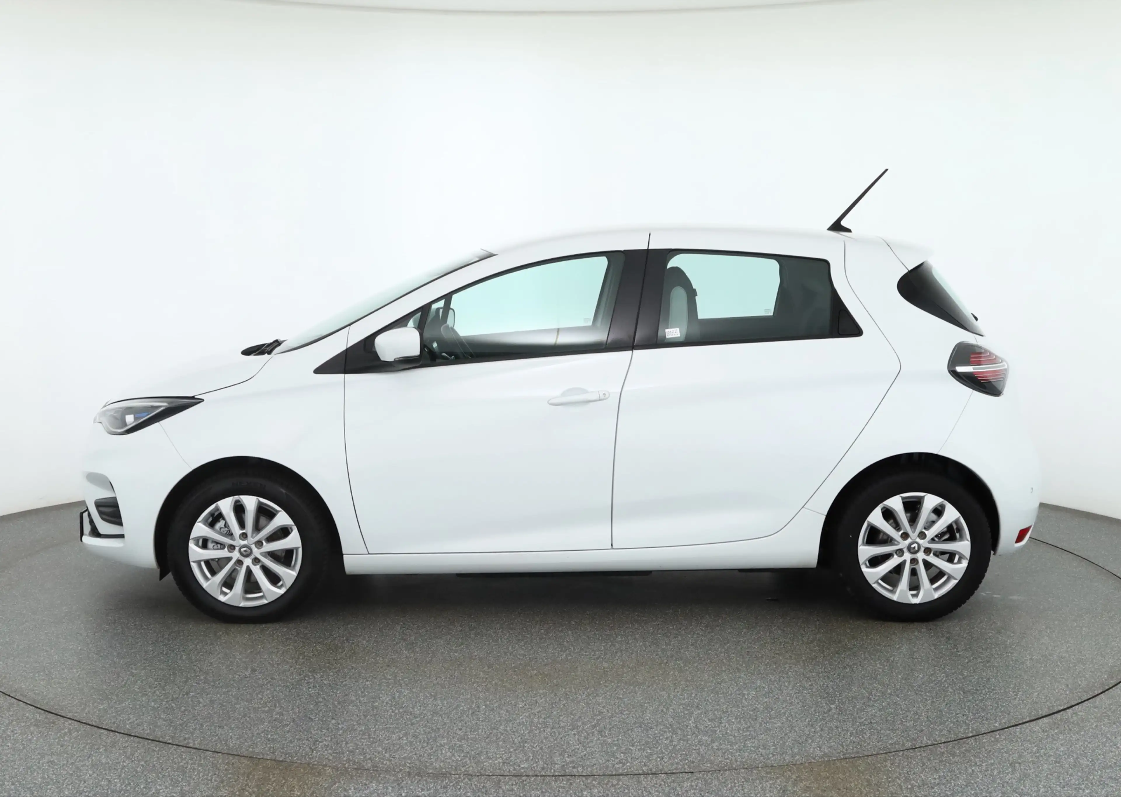 Renault ZOE Zoe Experience LED Navi Virtual Cockpit Tempomat — photo 2