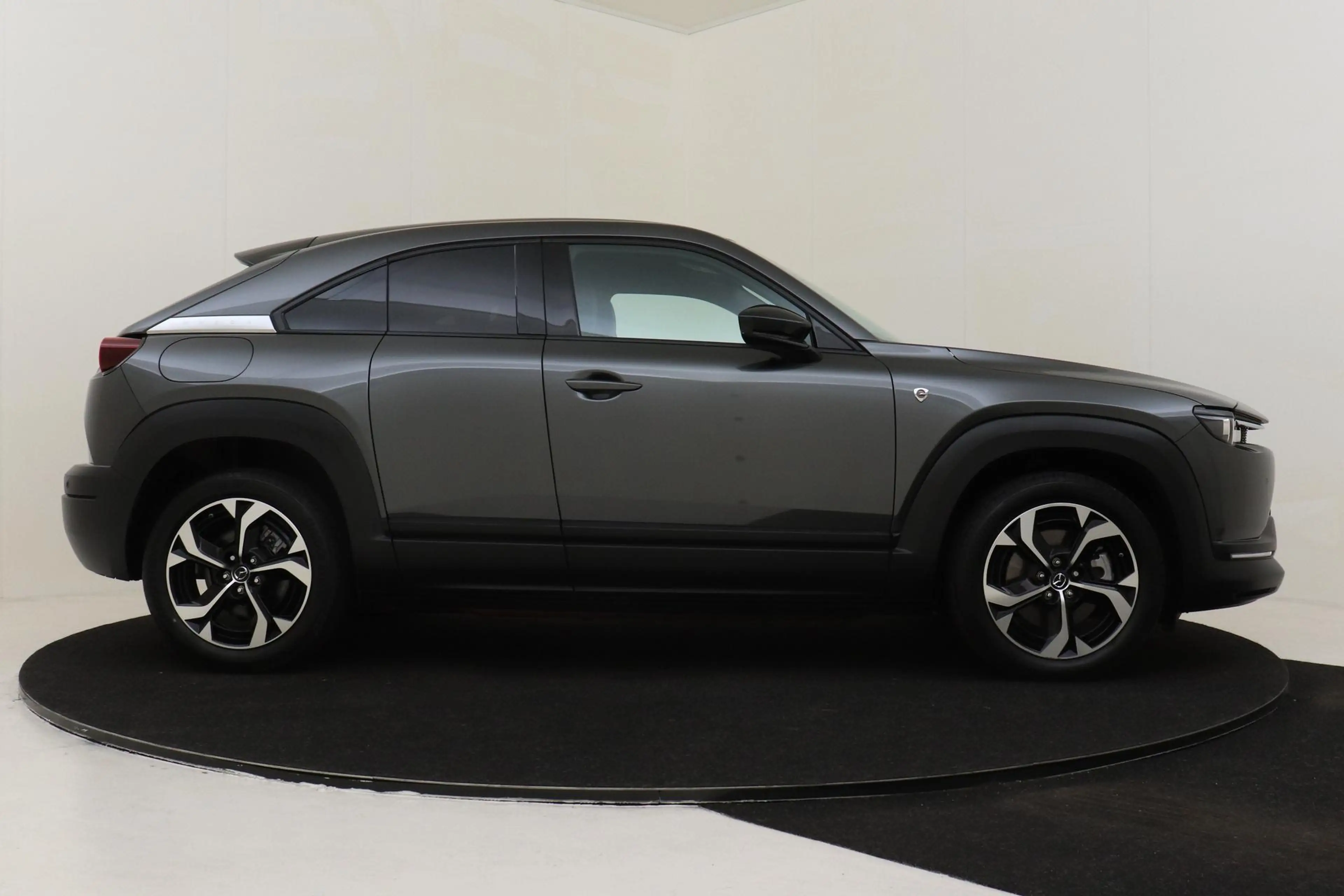 Mazda MX-30 E-SKYACTIV R-EV 170 EXCLUSIVE-LINE -ADAP.CRUISE|HE — photo 13