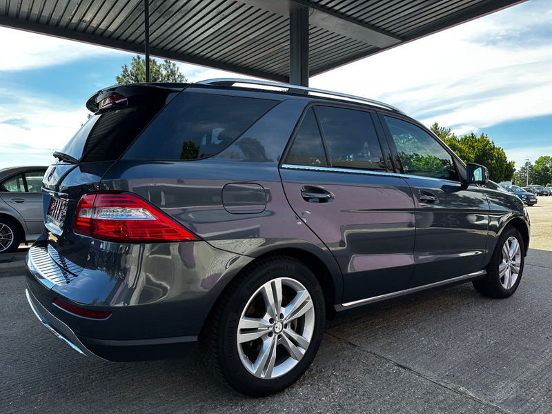 Mercedes-Benz ML 350 CDI BlueTec 4Matic "AHK"NAVI"KAMERA" — photo 5