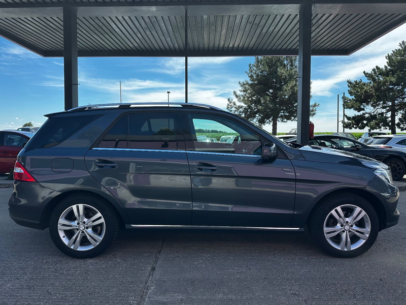 Mercedes-Benz ML 350 CDI BlueTec 4Matic "AHK"NAVI"KAMERA" — photo 4