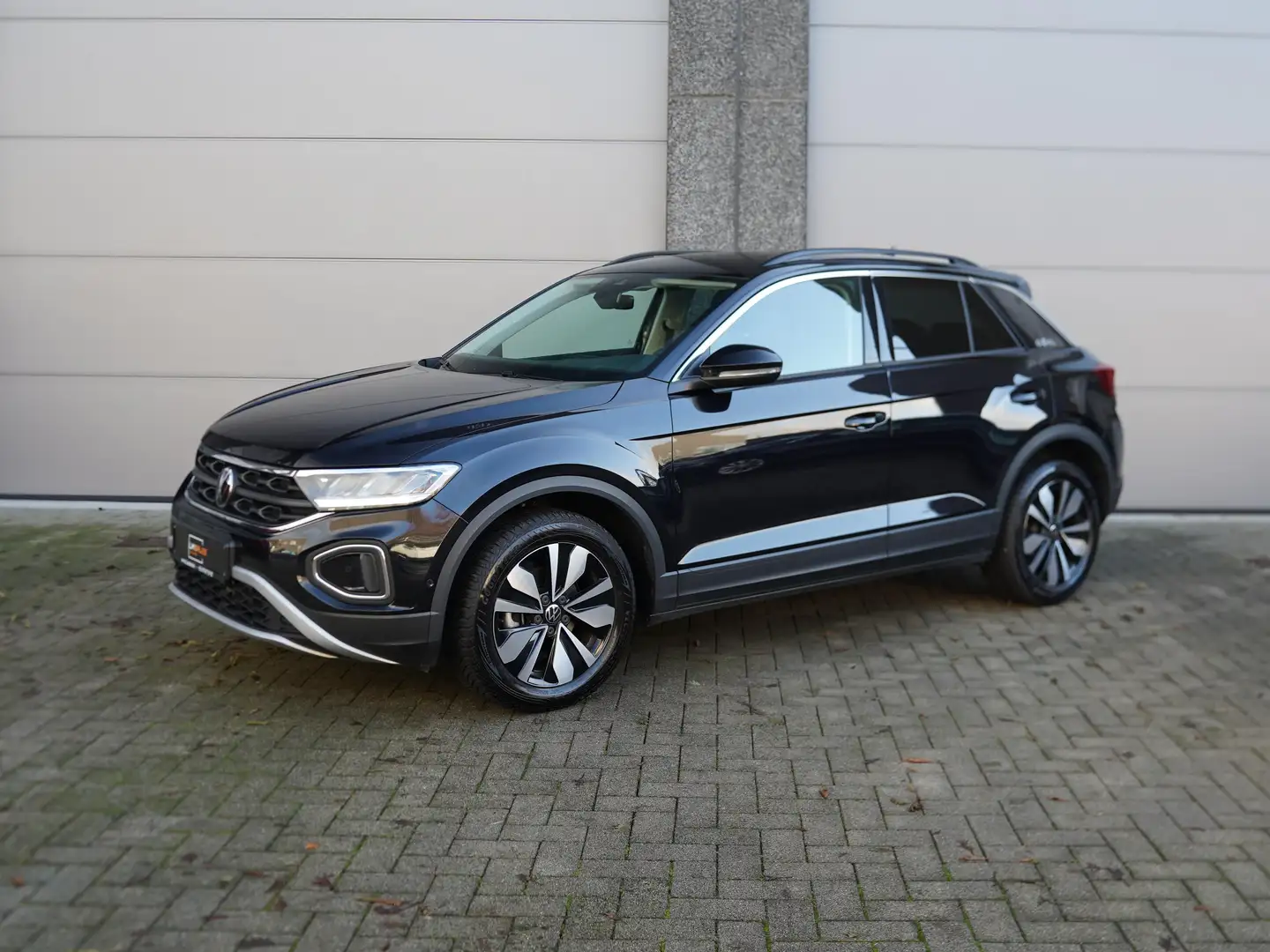 Volkswagen T-Roc GOAL * DODEHOEK / ACC / HALFLEDER / ZETELVERW * Noir - 2