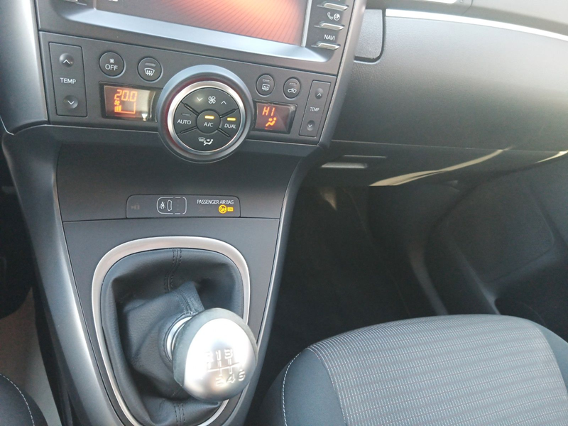 Toyota Verso Edition-S+ — photo 18