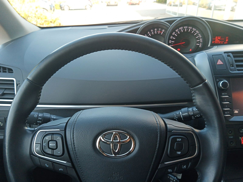 Toyota Verso Edition-S+ — photo 12
