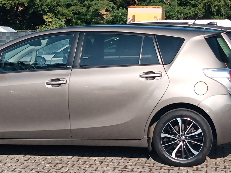 Toyota Verso Edition-S+ — photo 8