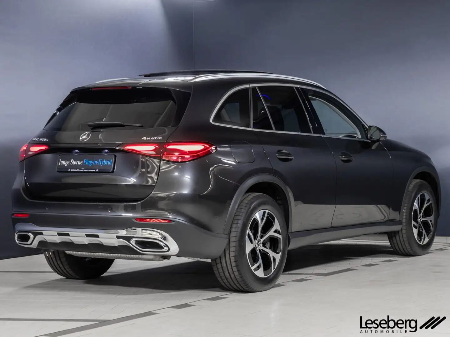 Mercedes-Benz GLC 300 GLC 300 e 4M Avantgarde LED/Panorama/Memory/360° Grau - 2