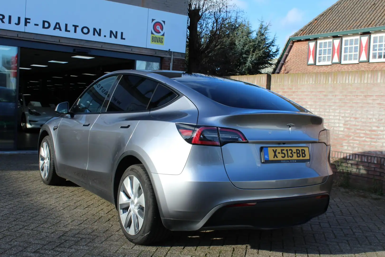 Tesla Model Y Long Range AWD 75 kWh WIT LEER / 14.209 km !! Grijs - 2