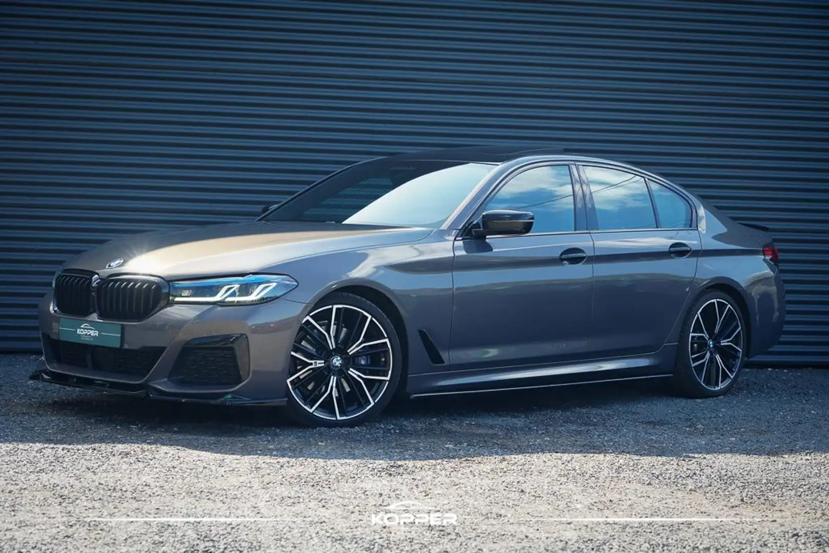 BMW 530 5-serie 530i High Executive Edition / M-Sport / La Grijs - 1
