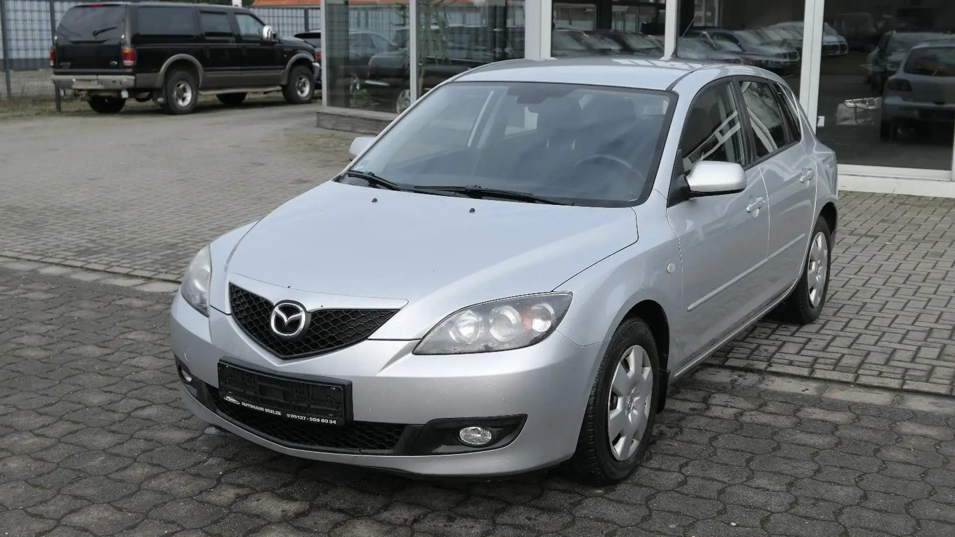 Mazda 3 Lim. 1.6 Sport Active Argintiu - 1