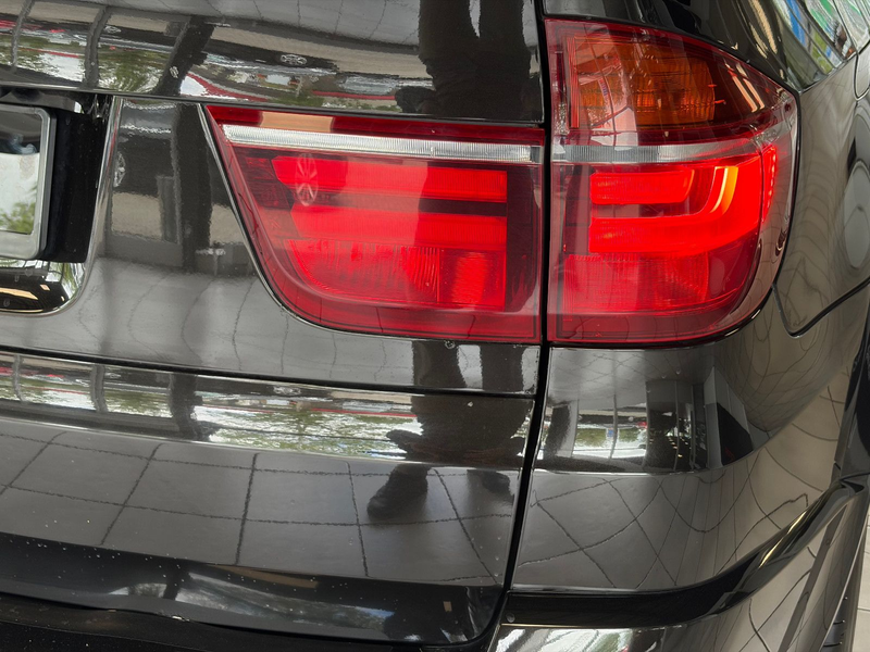 BMW X5 M50d · Kamera · Navi Prof · HuD · Pano · AHK — photo 14