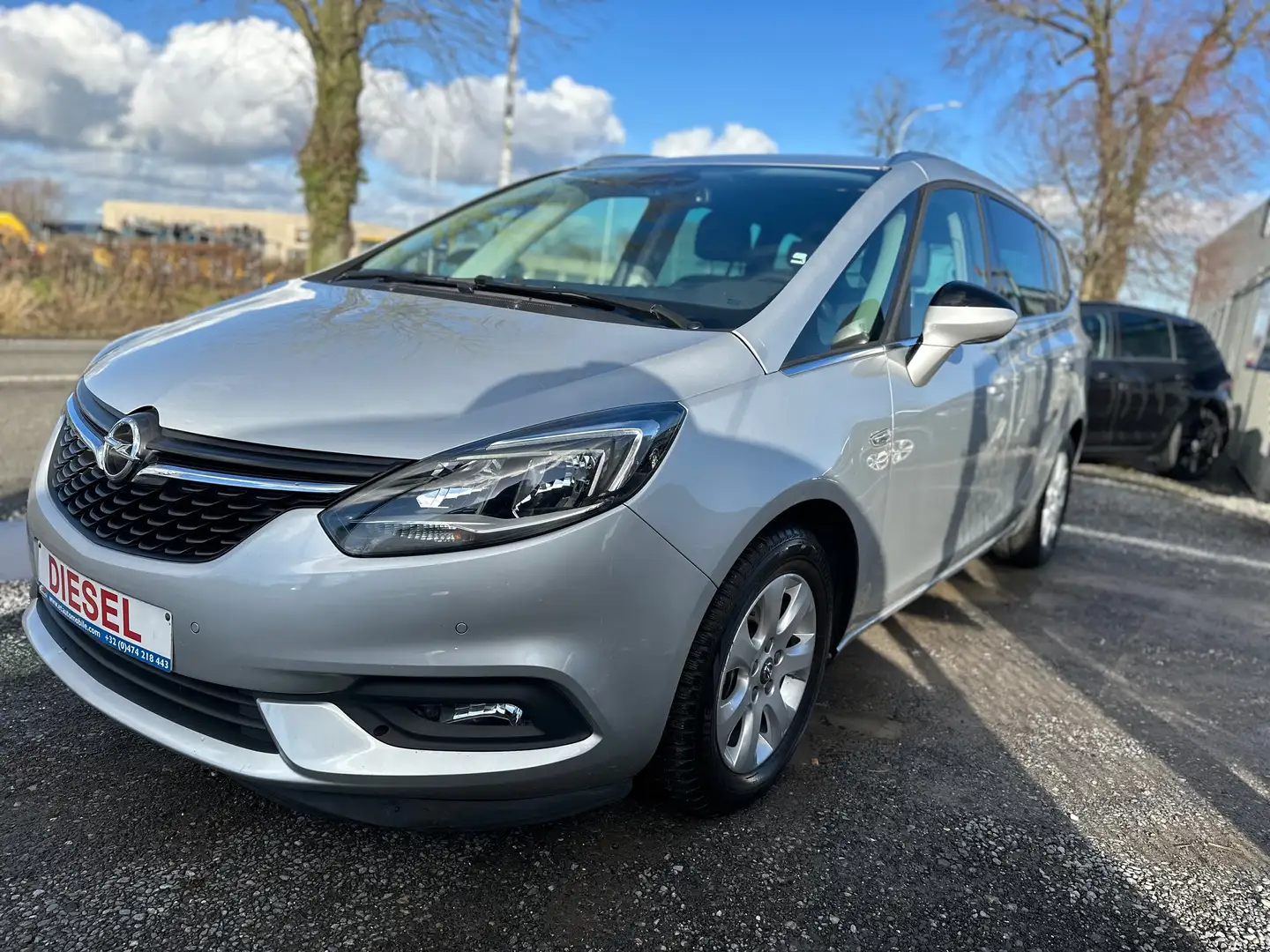 Opel Zafira 1.6 CDTi *CUIR*GPS*JA*7PLATZ*CARNET*GARANTIE* Gris - 2