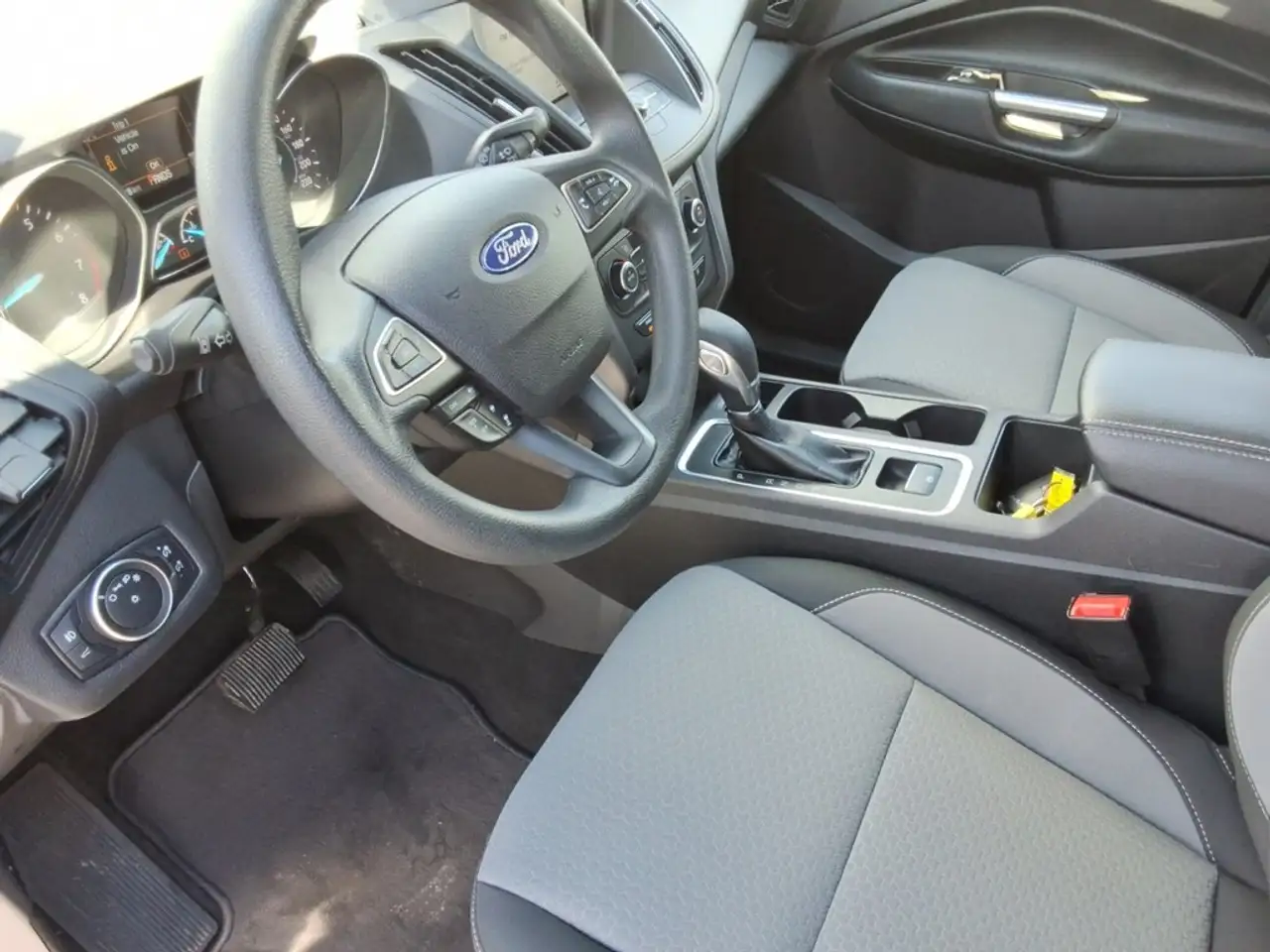 Ford Escape photo Ford Escape