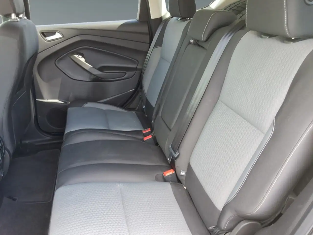 Ford Escape photo Ford Escape