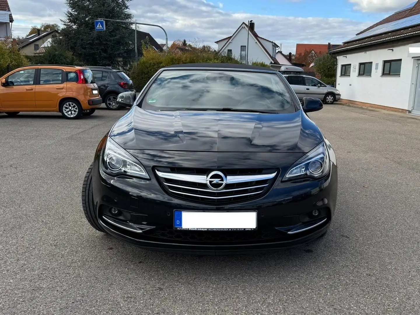 Opel Cascada Cascada 1.4 Turbo (ecoFLEX) Start/Stop Innovation Schwarz - 2