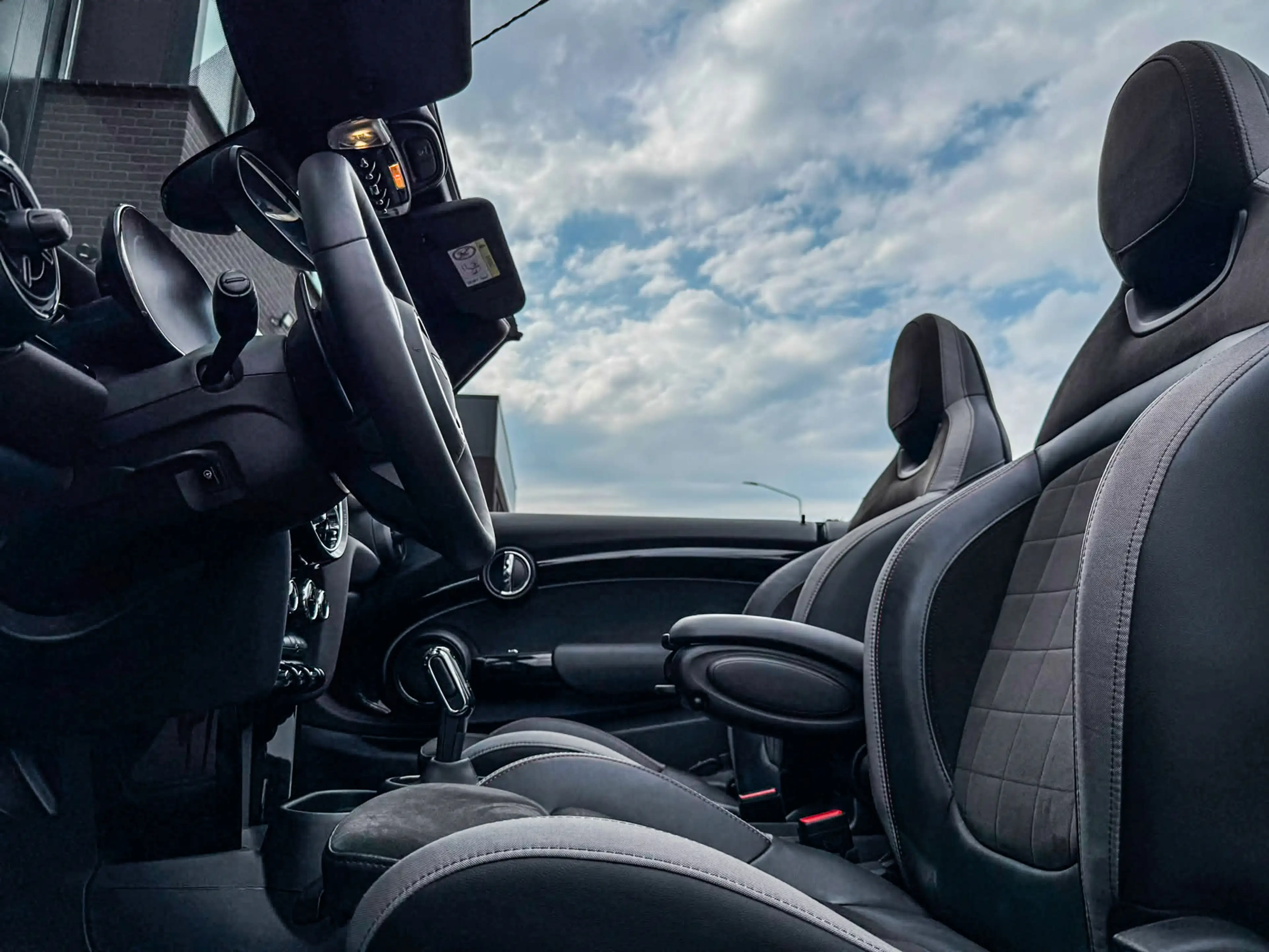MINI John Cooper Works Cabrio 2.0 JCW Pack F1 aut 231pk Blackline/Alle opties/Bt — photo 4