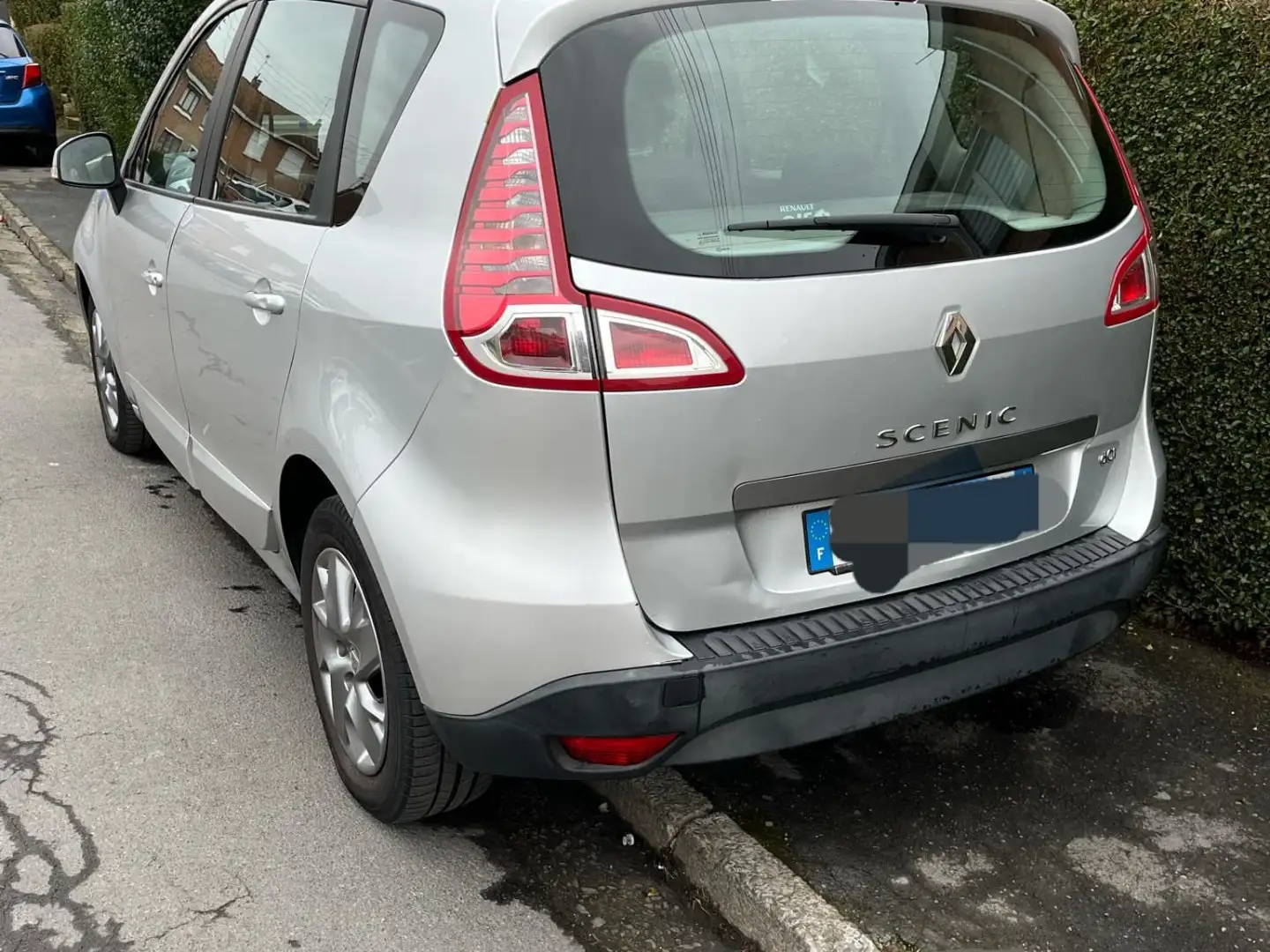 Renault Scenic III dCi 110 FAP Energy eco2 Expression Grijs - 2