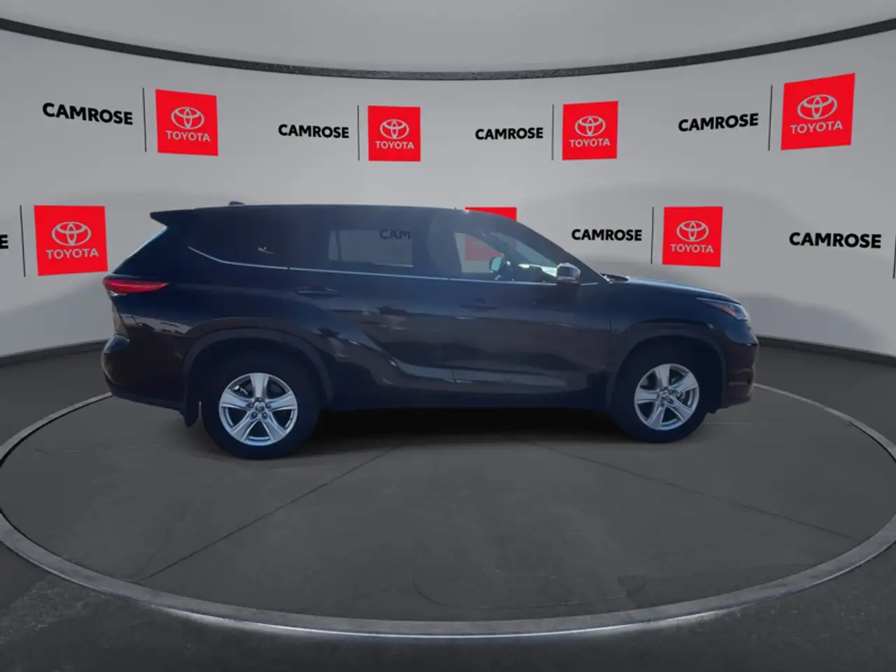 Toyota Highlander снимка Toyota Highlander