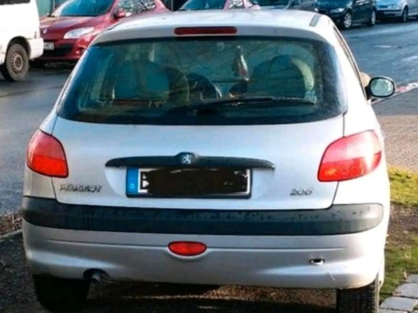 Peugeot 206 75 XS Silber - 2