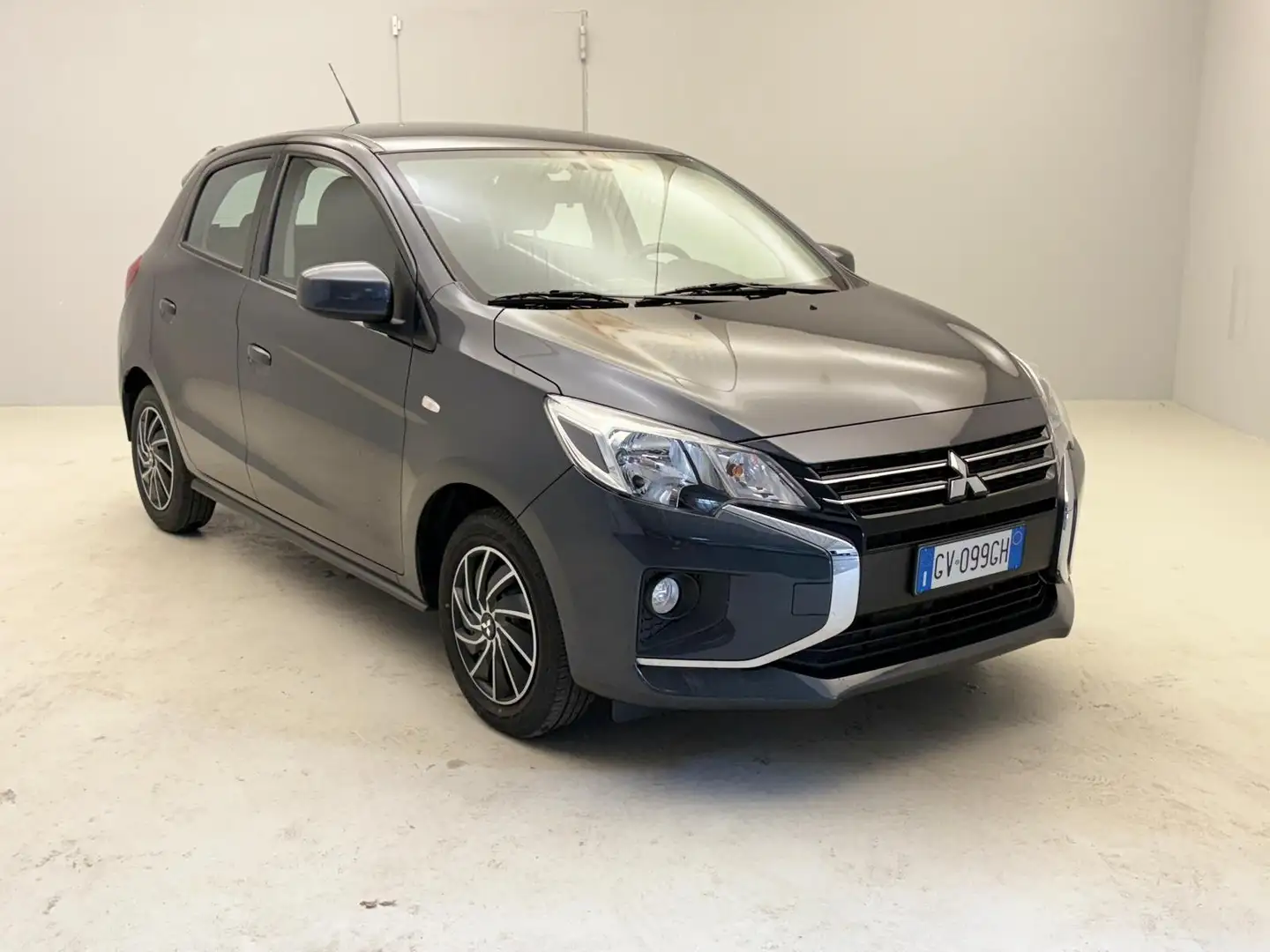 Mitsubishi Space Star Space Star II 1.2 71cv Invite Grigio - 1