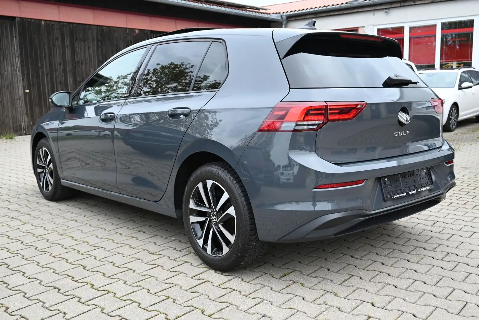 Volkswagen Golf VIII Lim. United/Headup/ACC/Panoramadach Grigio - 2