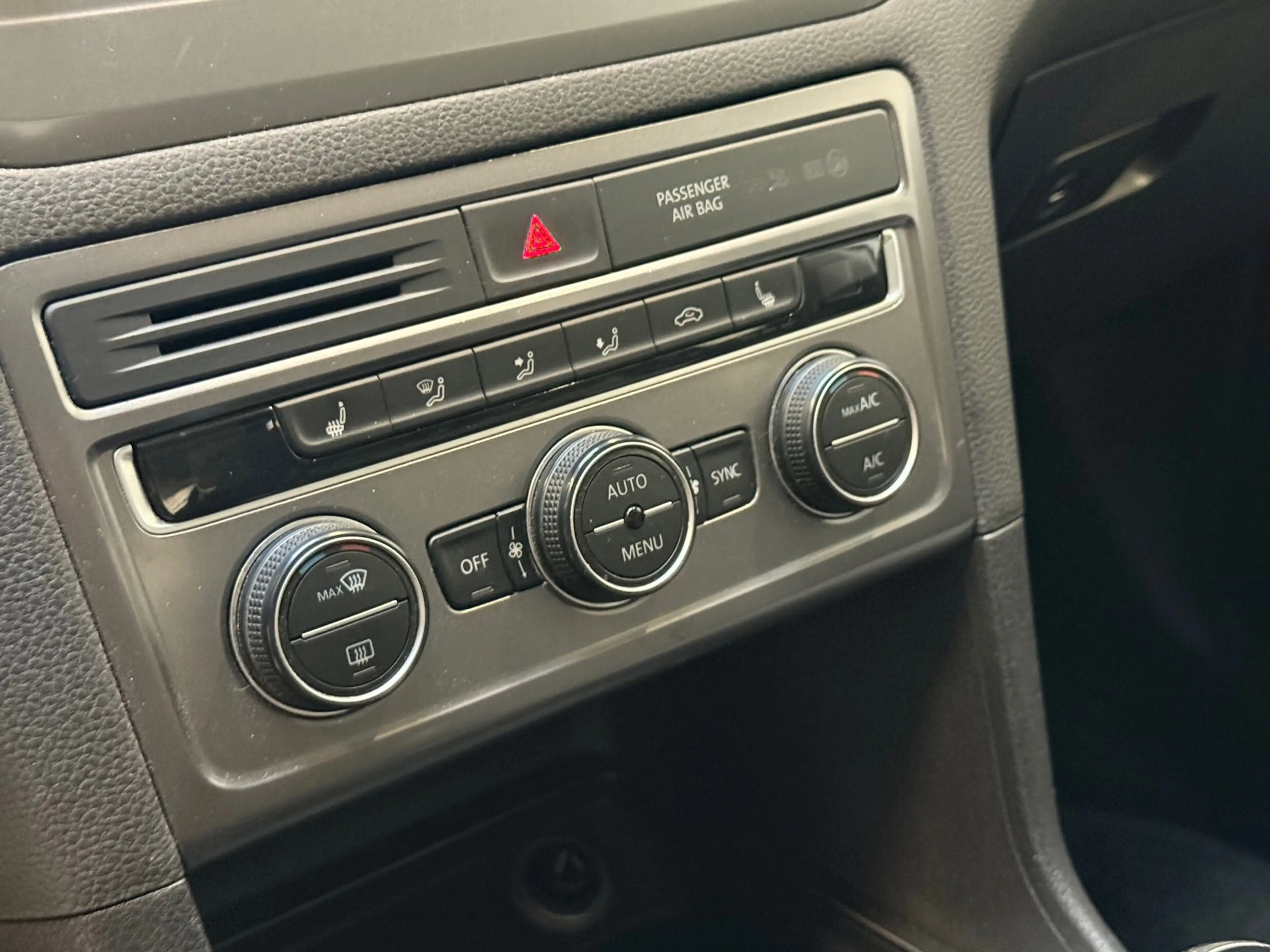 Volkswagen Golf Sportsvan 1.2 TSI Comfortline — photo 8