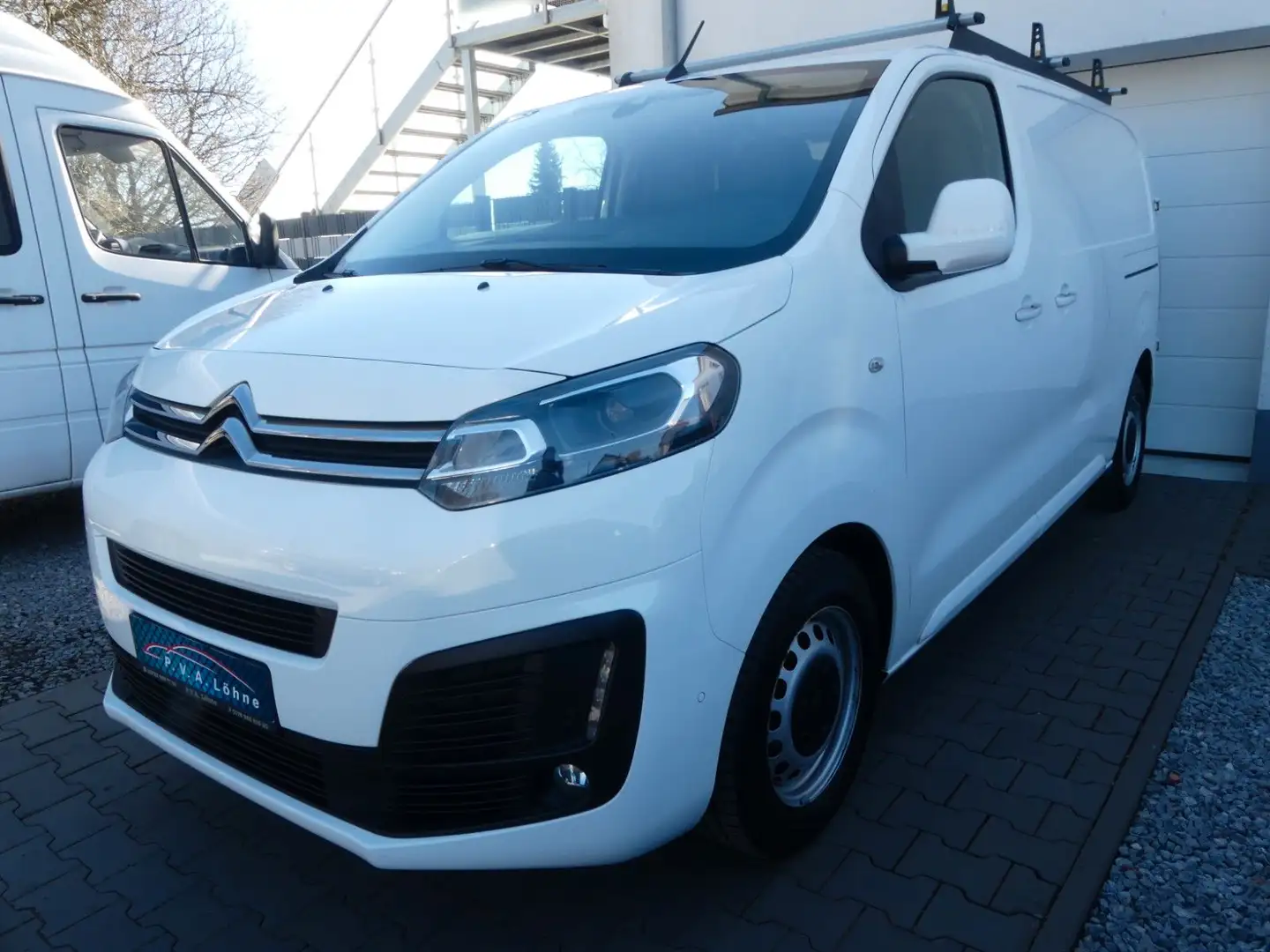 Citroen Jumpy Club M 2 x EL Schiebetür | CAM | PDC | AHK Weiß - 2