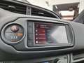 Toyota Yaris 1.5 Hybrid GR-Sport BI-TONE LUXE BEKLEDING ZWARTE Rood - thumbnail 12