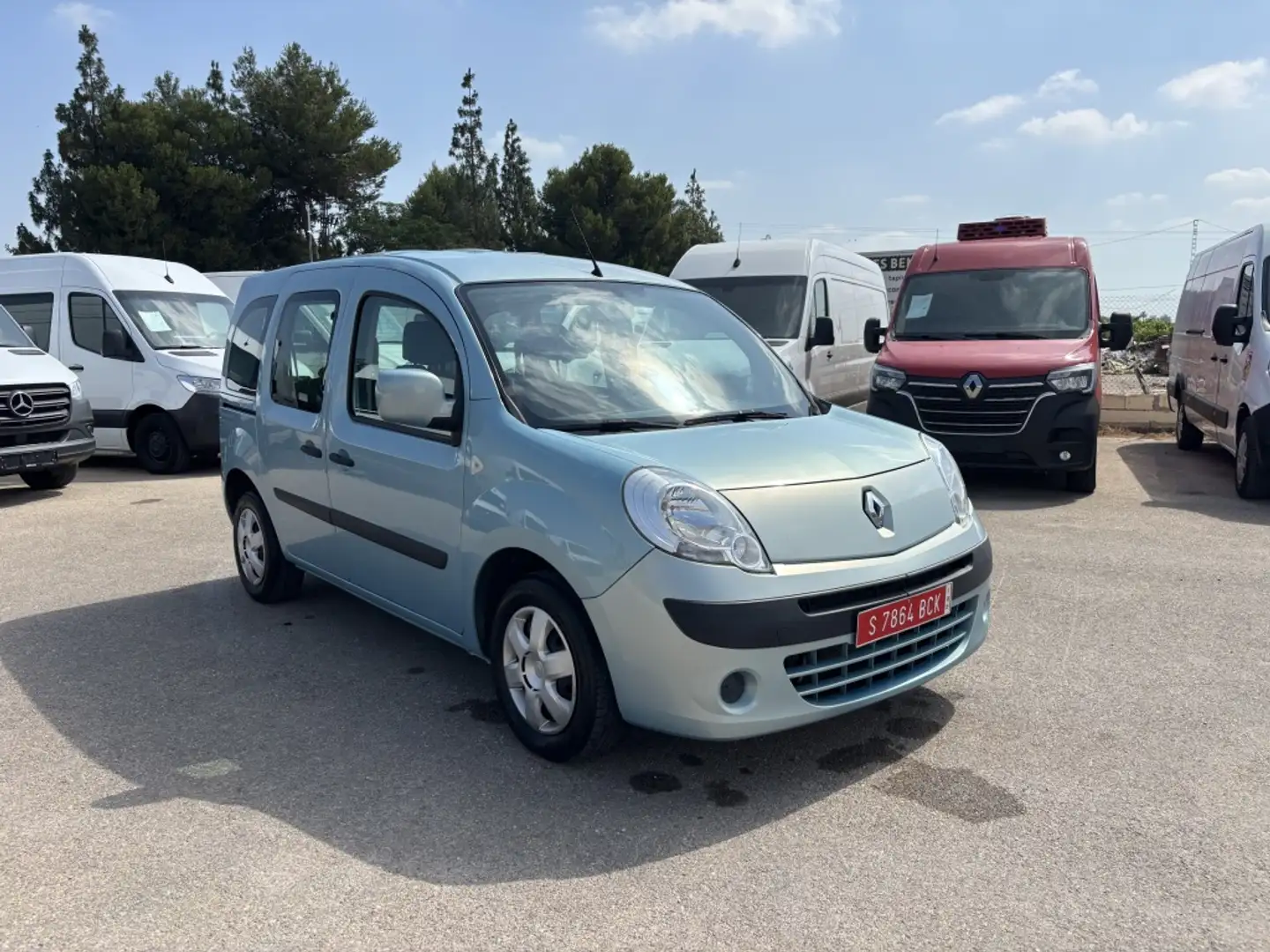 Renault RENAULT Kangoo M1 Familiar  Manual de 5 Puertas Albastru - 2