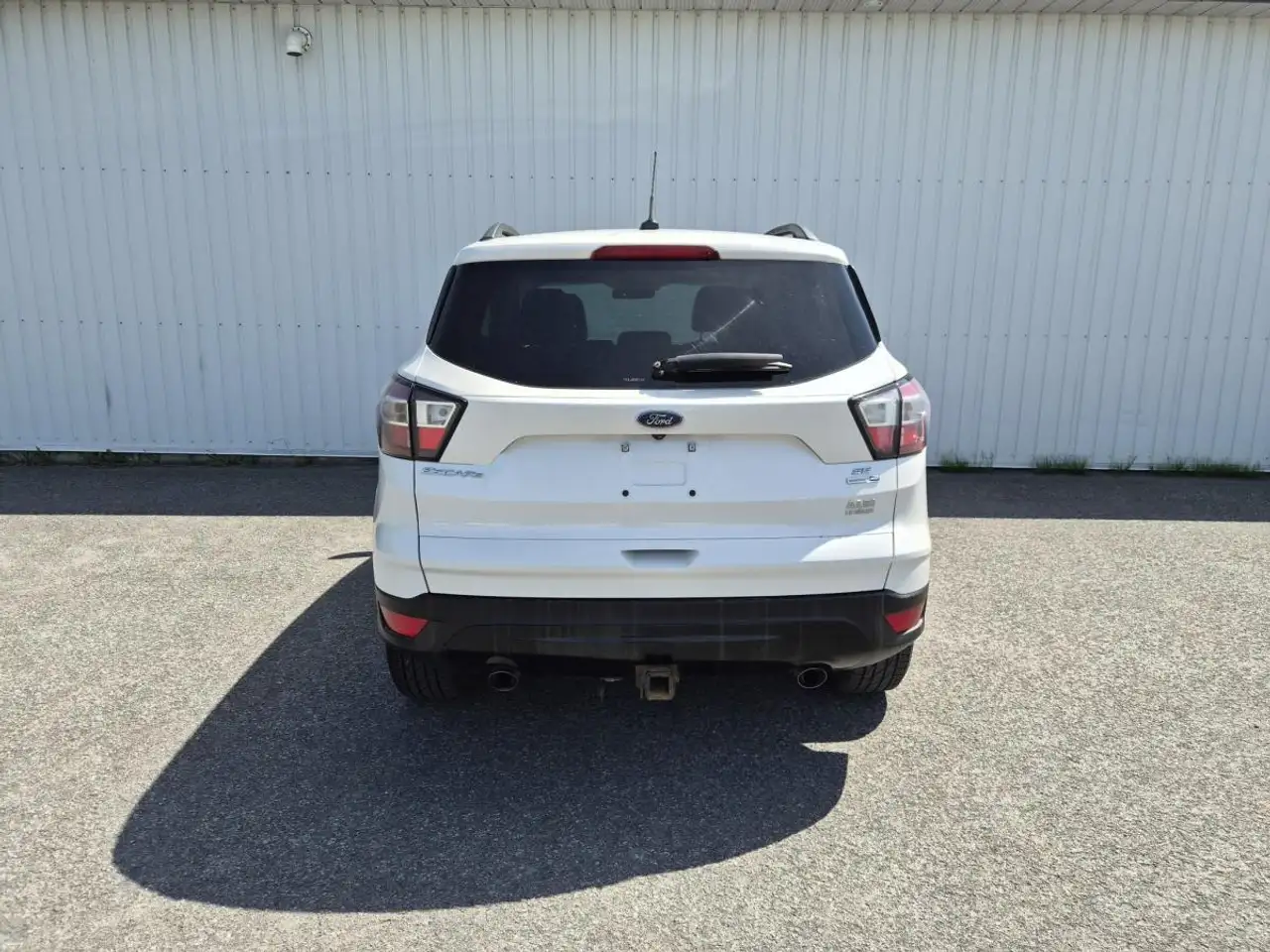 Ford Escape снимка Ford Escape