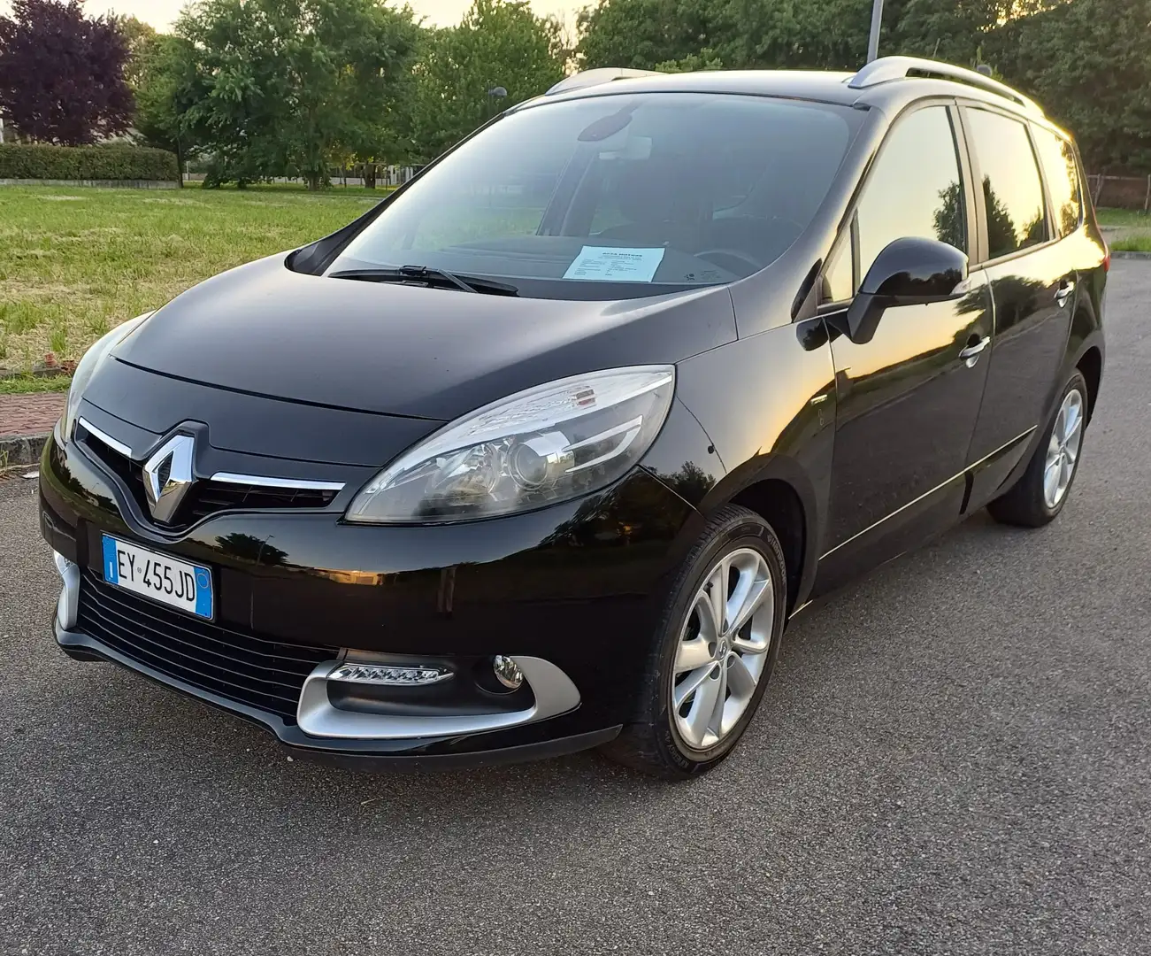Renault Scenic Scenic 1.5 dci Live s Schwarz - 1