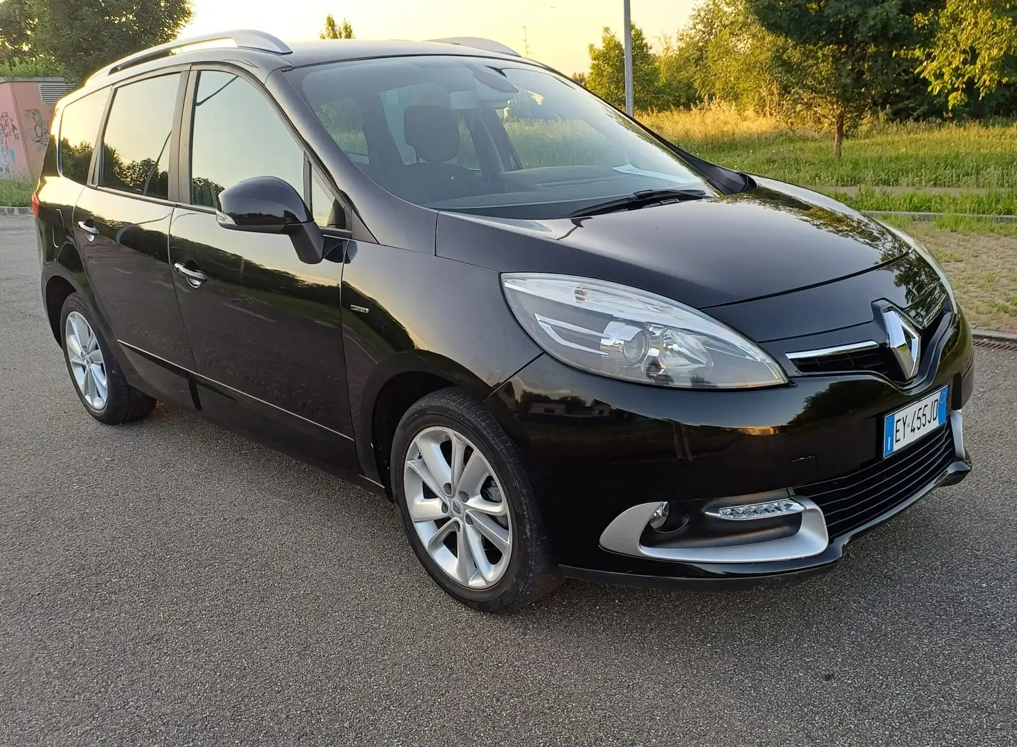 Renault Scenic Scenic 1.5 dci Live s Schwarz - 2