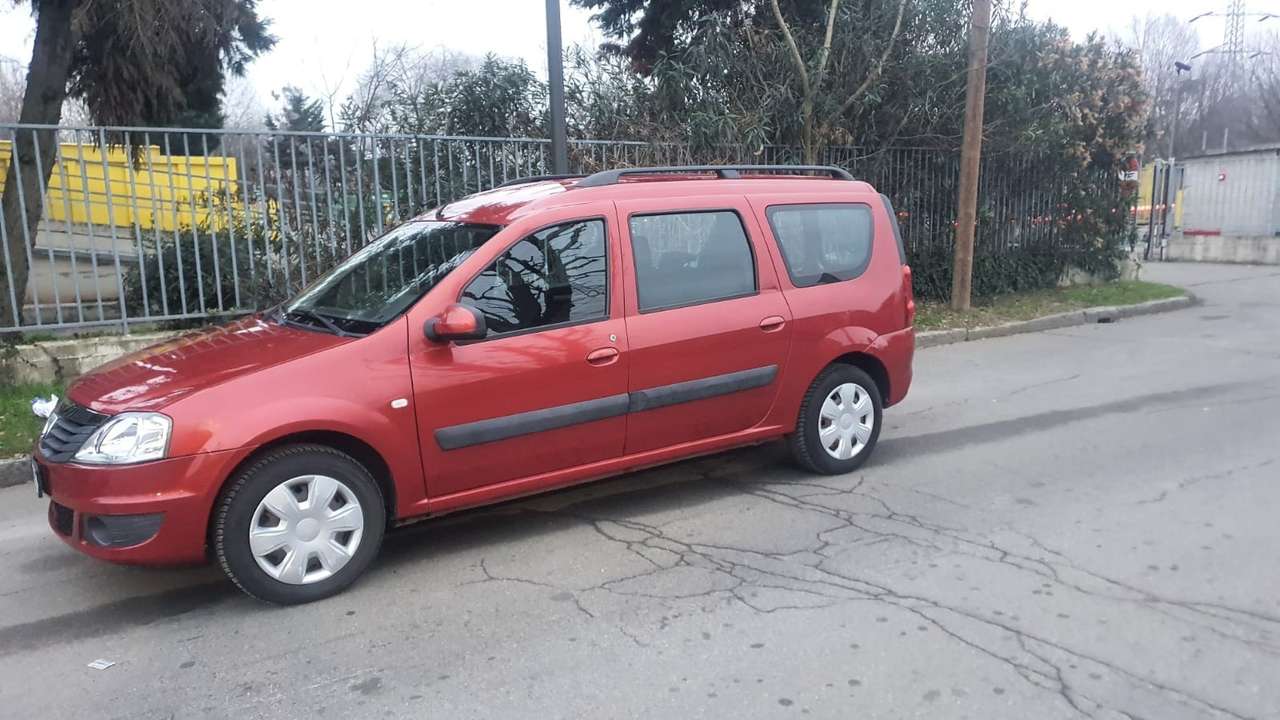 Dacia Logan MCV 1.6 Embleme (blackline) Gpl 5p.ti