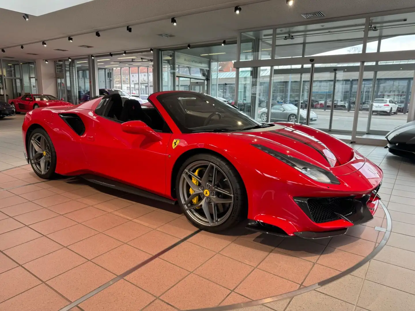 Ferrari 488 Spider  CARBON/LIFT/KAMERA/1HAND Rot - 2
