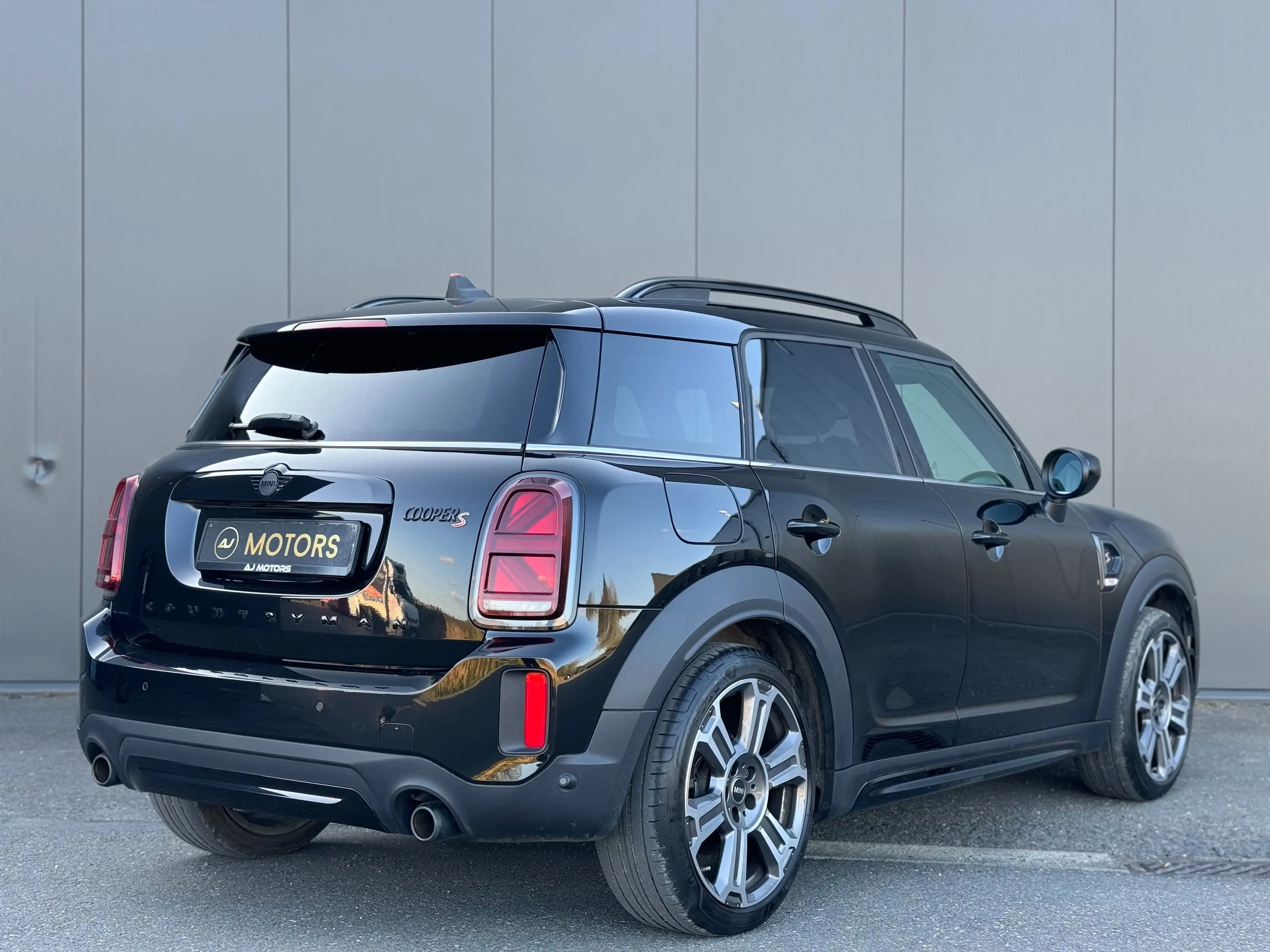 MINI Cooper S Countryman 163cv - Boite Auto. - LED - GPS - Garantie 12M — photo 2