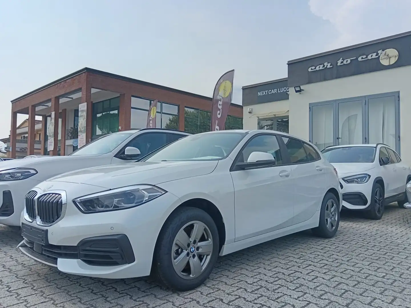 BMW 116 Serie 1  benzina  5p. Bianco - 1