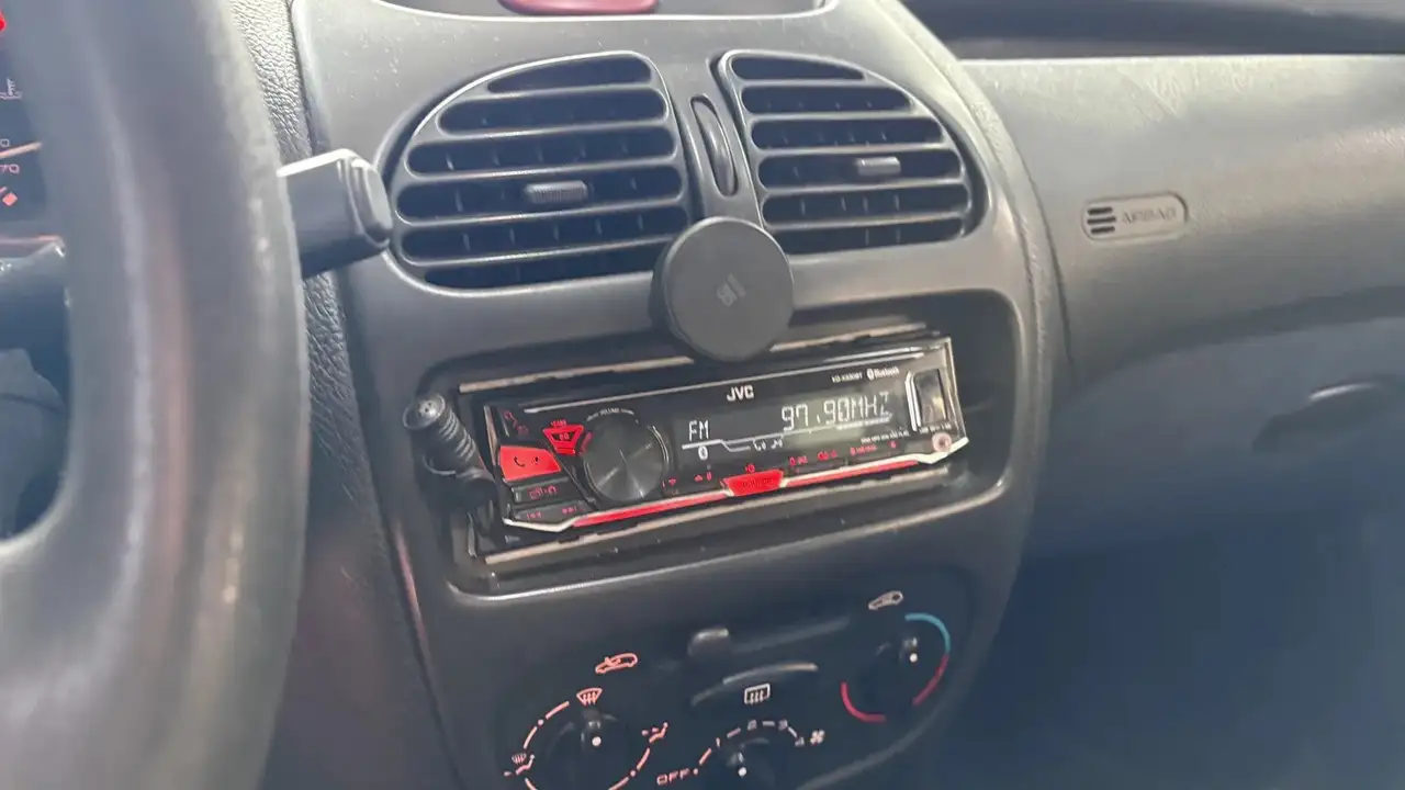 Peugeot 206 XR Presence 60 cv VITRES ELECTRIQUES FAIBLE KM, foto 10