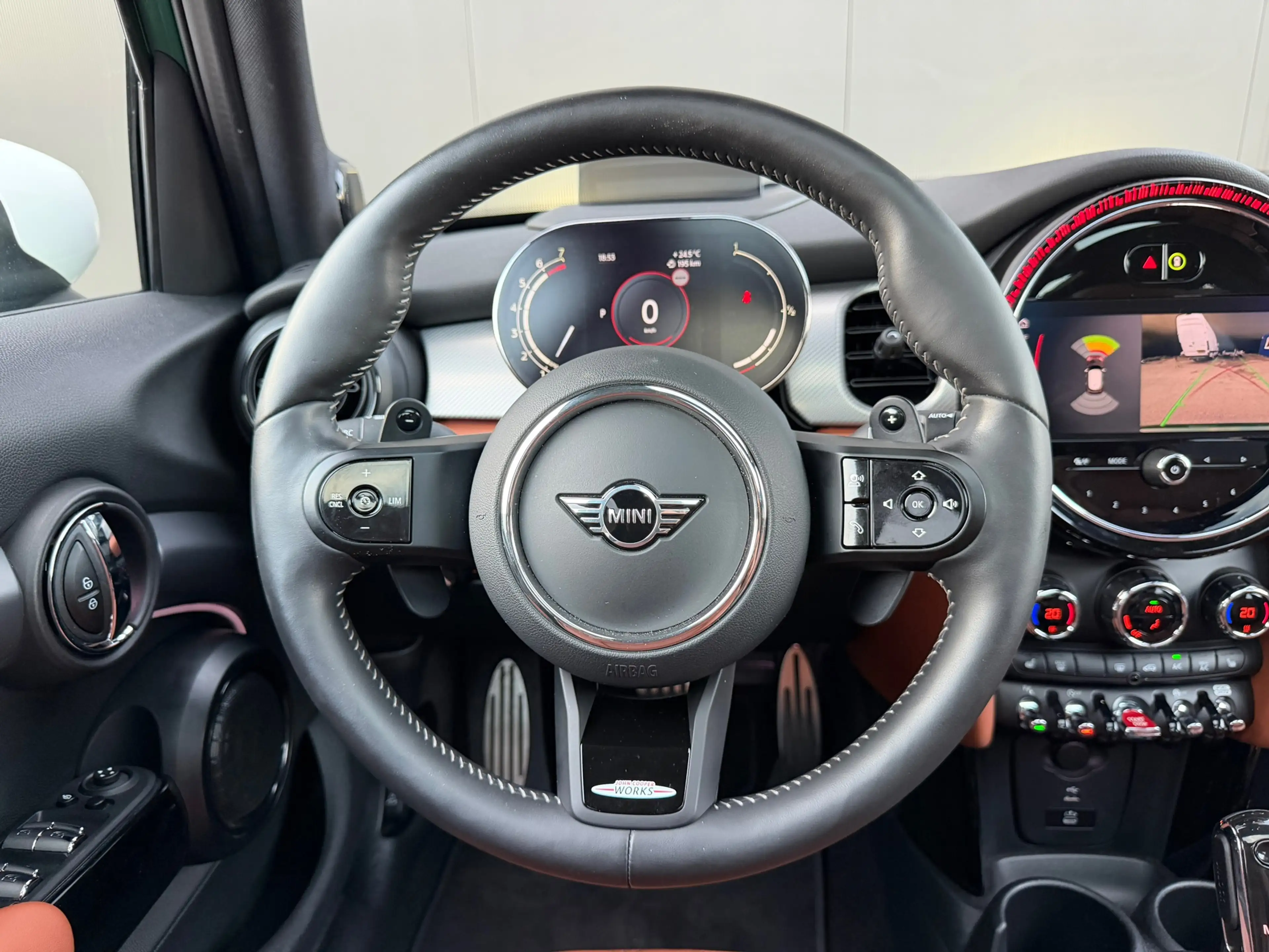 MINI Cooper S 5-Deurs 2.0 - JCW Pakket Pano Leer Camera H/K — photo 12
