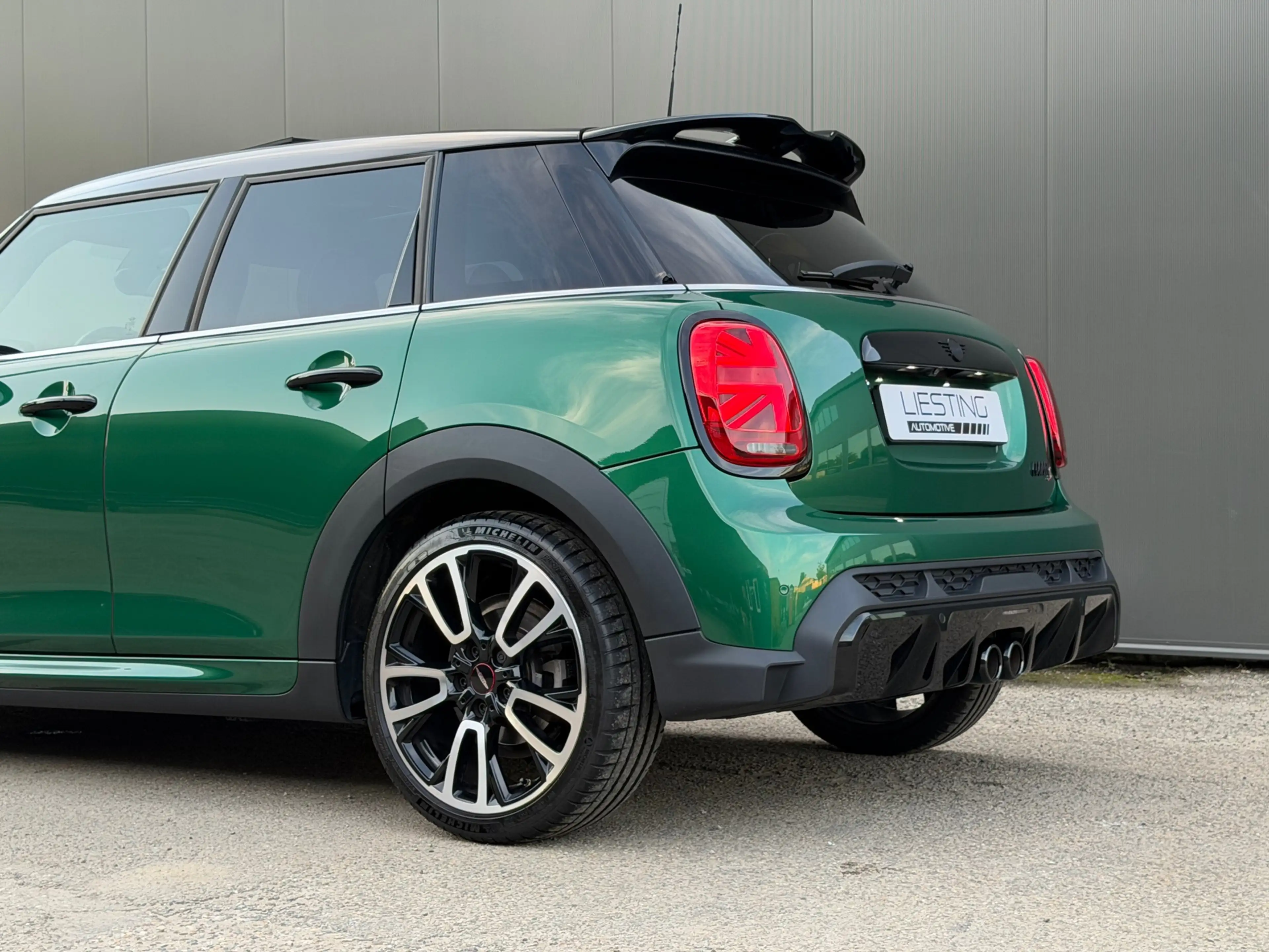 MINI Cooper S 5-Deurs 2.0 - JCW Pakket Pano Leer Camera H/K — photo 6
