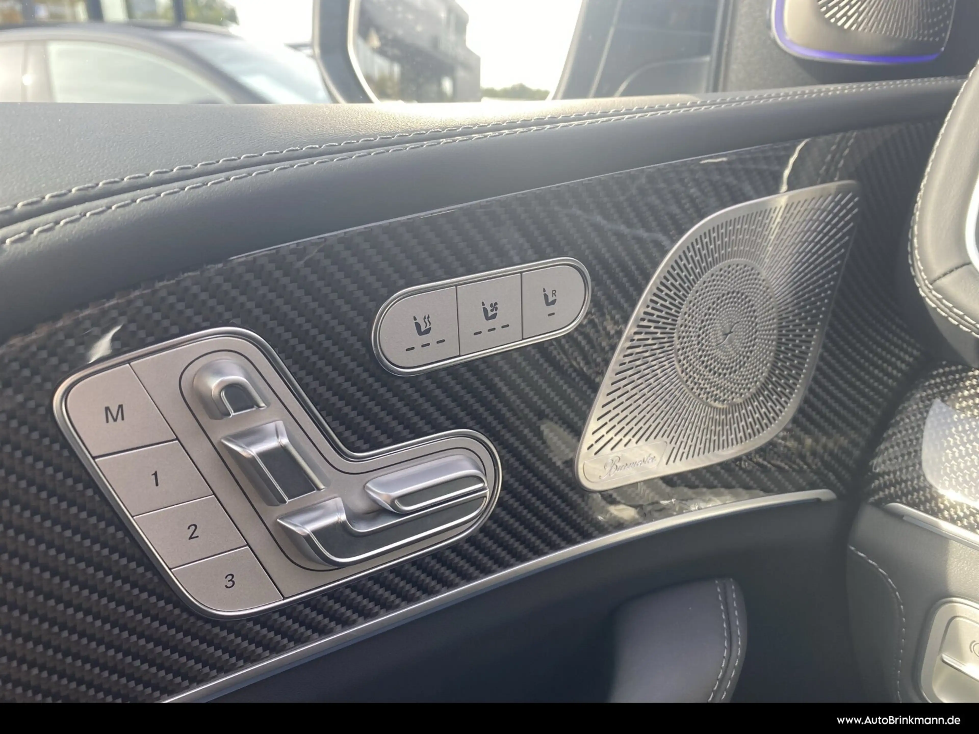 Mercedes-Benz GLS 63 AMG ULTIMATE/22"/NAPPA/Massage/ HUP/PANO/BURM3D/360° — photo 14
