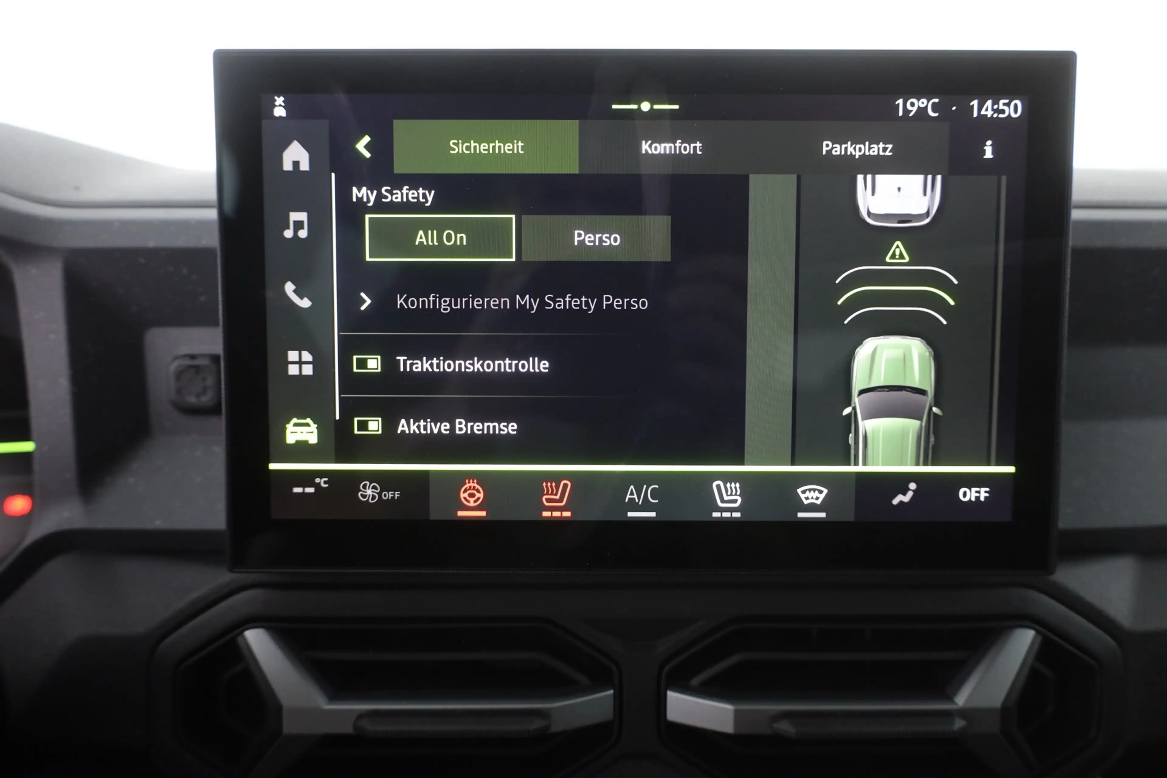Dacia Duster Hybrid 155 Aut. LED ACC Navi — photo 13