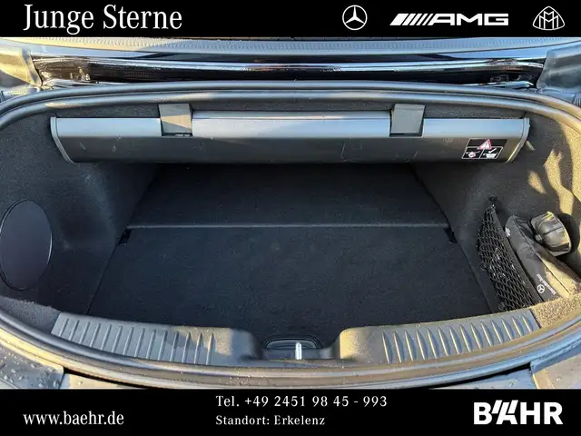 Mercedes-Benz SL view 10