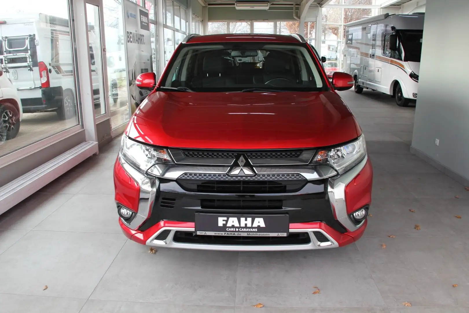 Mitsubishi Outlander Outlander PHEV Basis Spirit 4WD Rot - 2