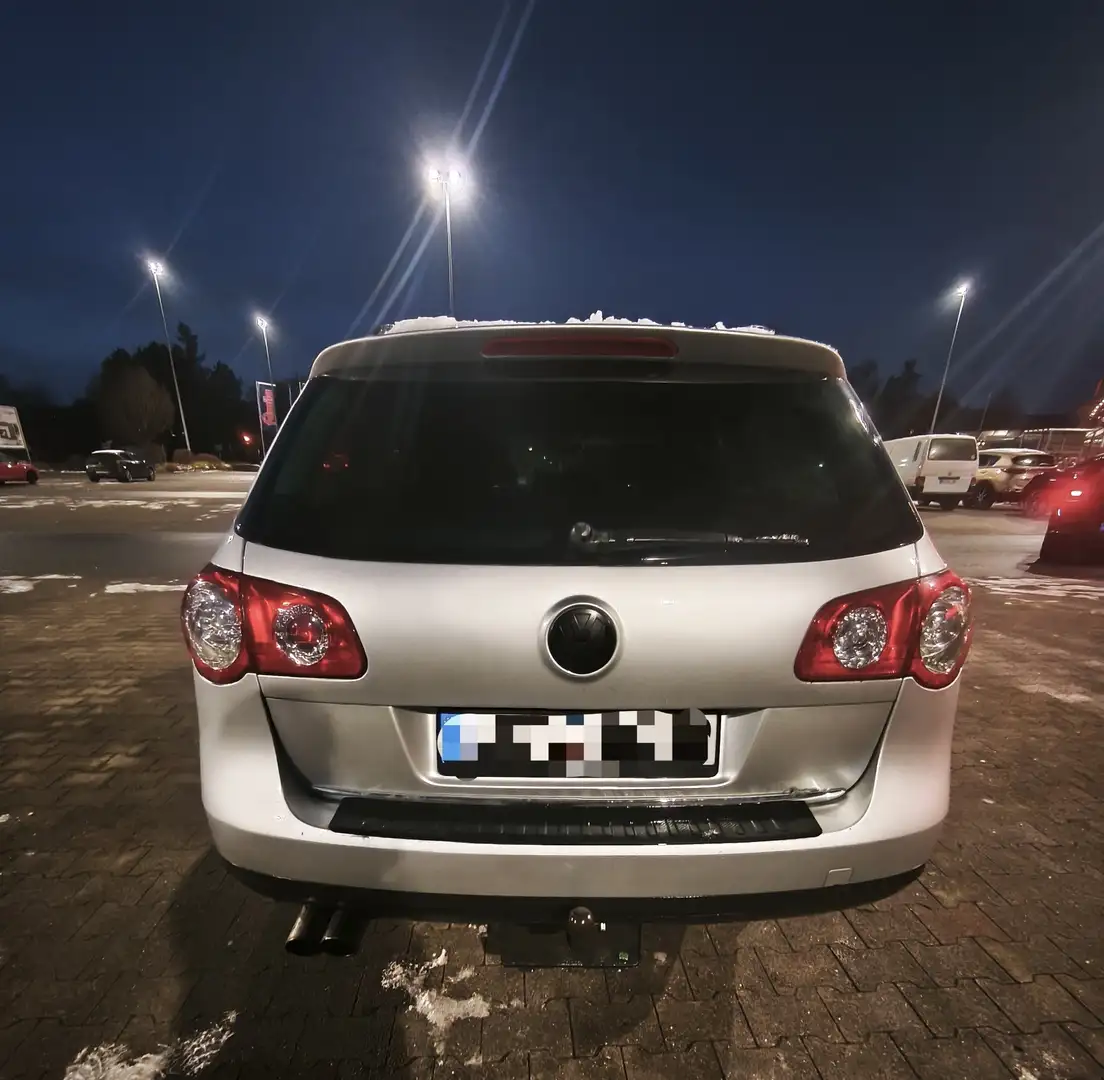 Volkswagen Passat Variant 2.0 FSI 4Motion Sportline Grau - 1