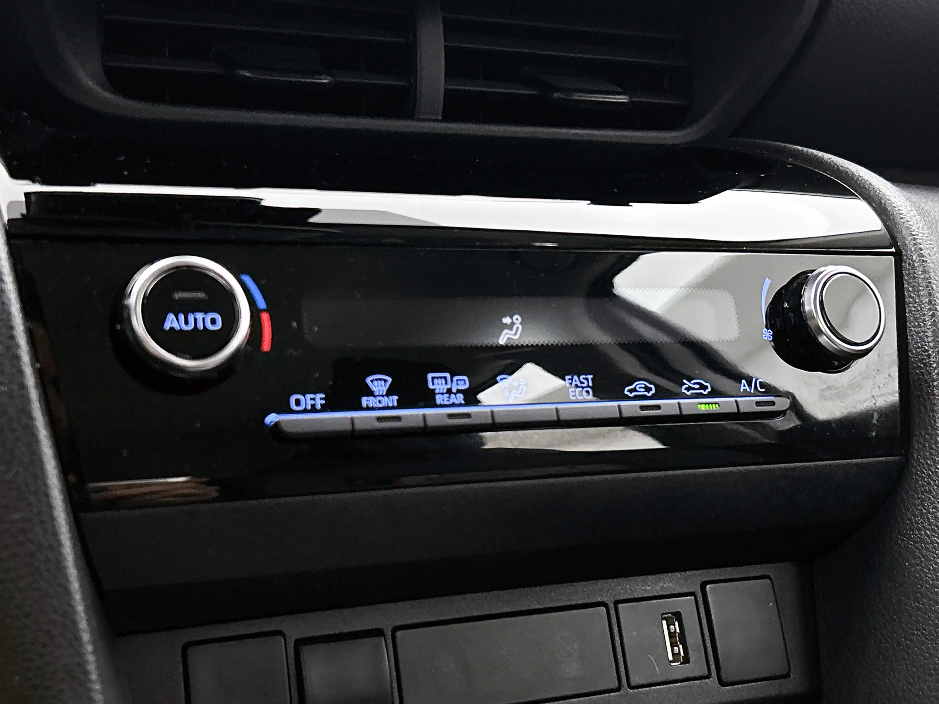 Toyota Yaris Cross 1.5 Hybrid Active | NL Auto | Dealeronderhouden | — photo 10