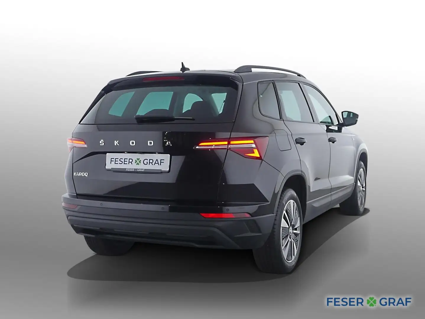 Skoda Karoq 2.0 TDI Ambition DSG AHK / Panorama / Matrix-LED / Schwarz - 2