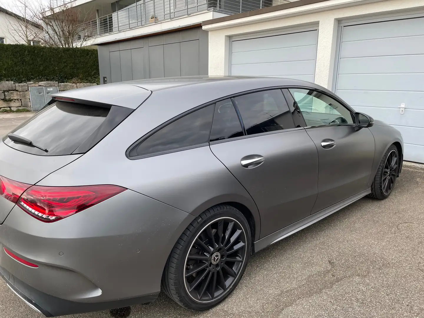 Mercedes-Benz CLA 250 CLA 250 4MATIC Shooting Brake Aut. Silber - 2