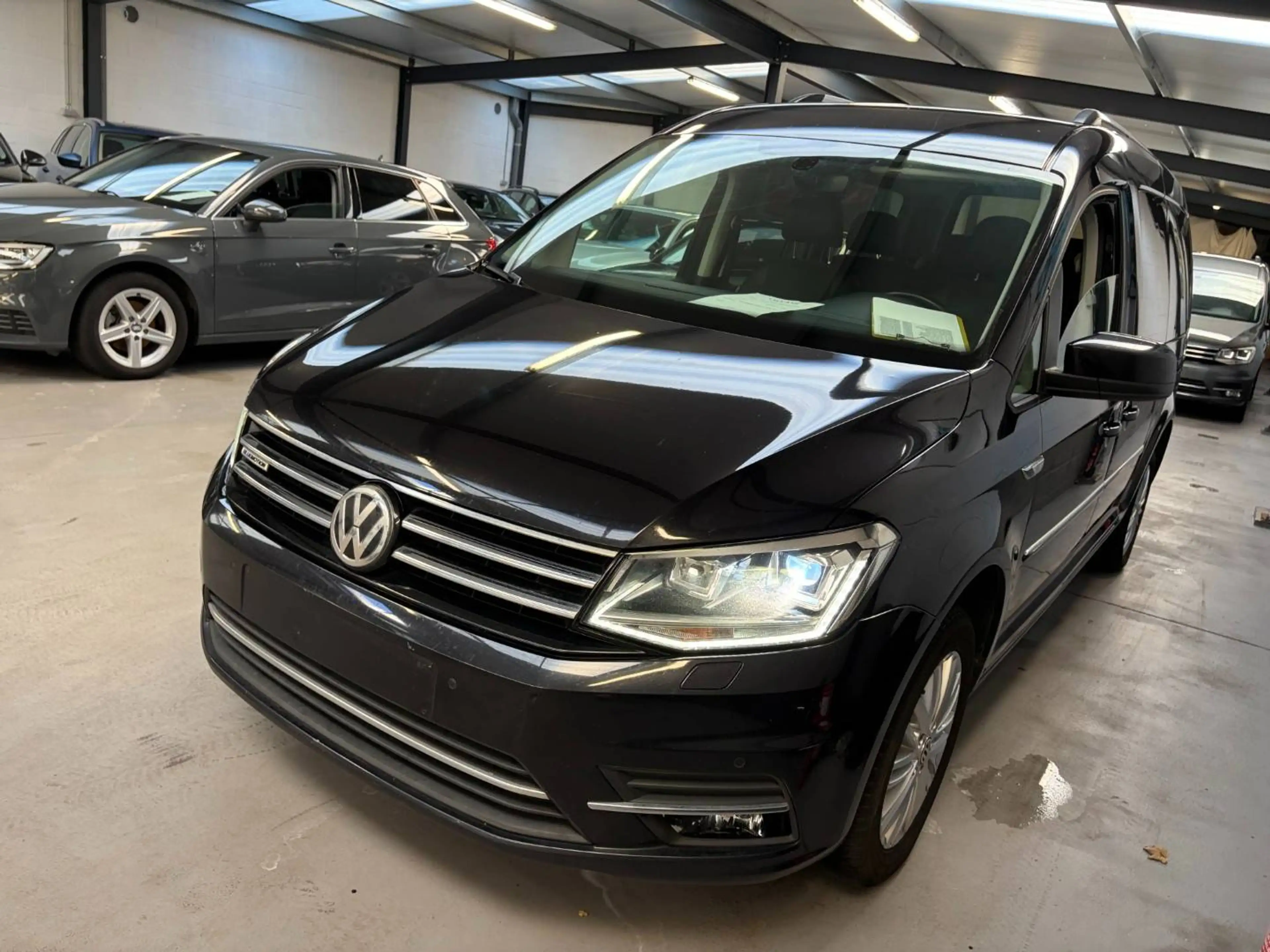 Volkswagen Caddy Caddy CNG 1.4 TGI Highline