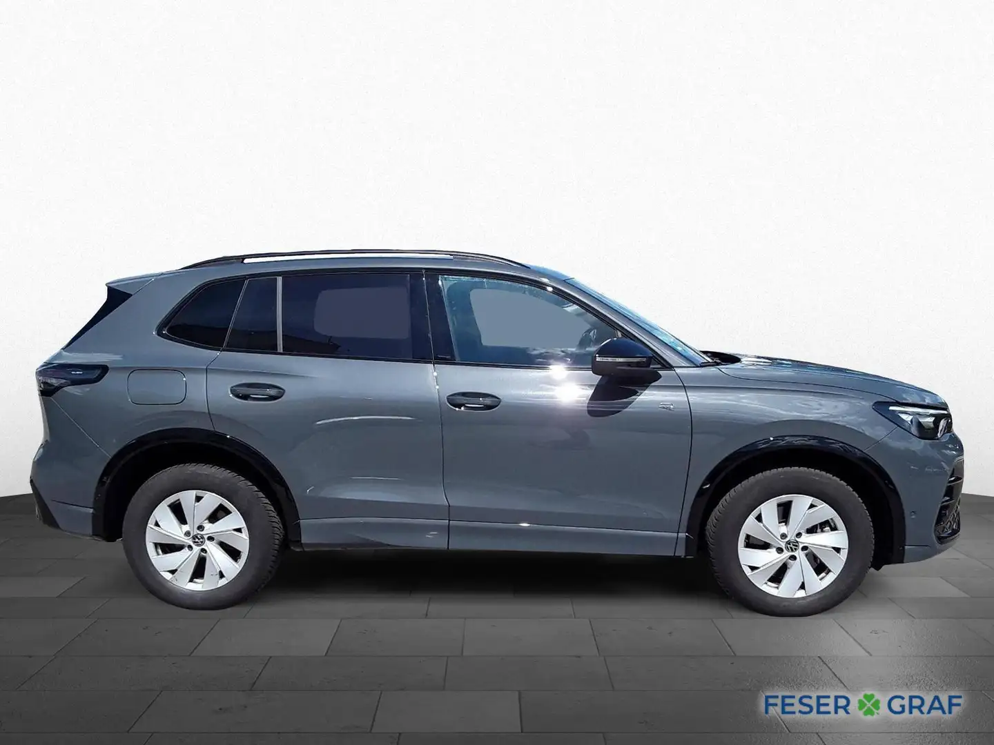Volkswagen Tiguan 2.0 TDI DSG 4M R-Line PANO AHK KAM LED-HD Grau - 2