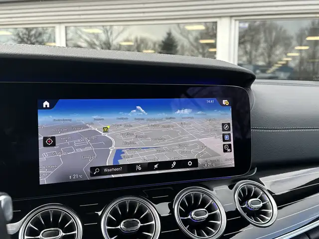 Mercedes-Benz E-Class view 13