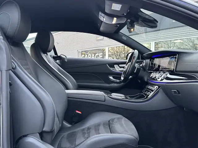 Mercedes-Benz E-Class view 8