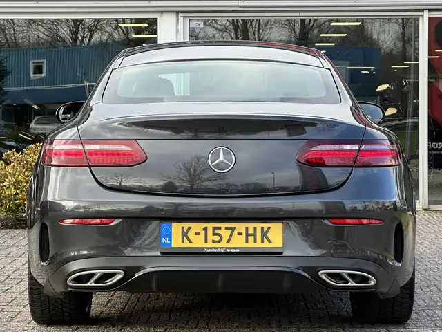 Mercedes-Benz E-Class view 7